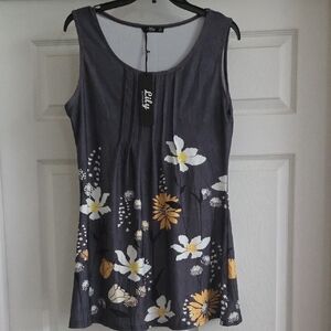 Lily Women's Charcoal Floral Tank Top